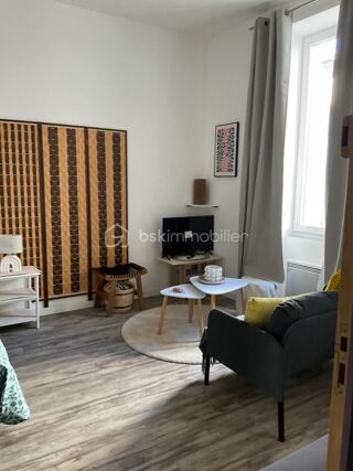  Appartement à louer 1 pièce 22 m²