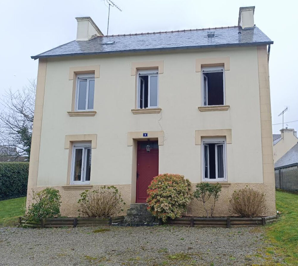 Vente Maison 29970 Trégourez maison de bourg charmante avec 3  chambres , pas de vis à vis, joli jardin Tregourez