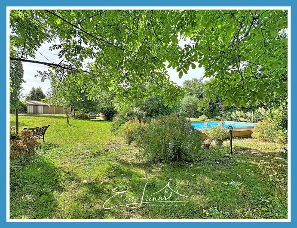 Maison à vendre 7 pièces SAINTE EANNE (79)