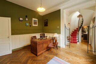  Maison  vendre 9 pices 250 m