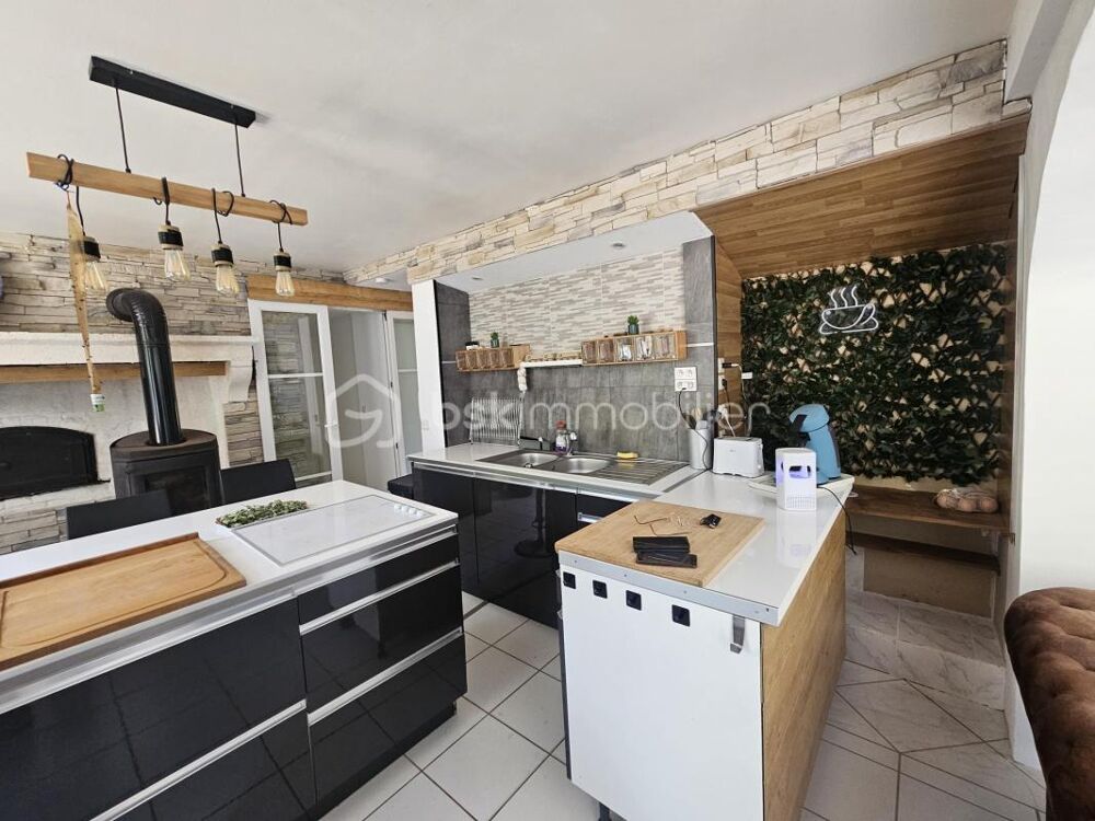Vente Maison Maison Chaleureuse rénovée de 120 m² 4 chambres Montgivray