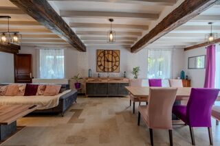  Maison  vendre 10 pices 250 m