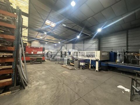 Batiment independant 1400m2 &agrave; vendre Sartrouville 1799000 78500 Sartrouville