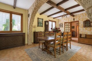  Maison à vendre 7 pièces 228 m²