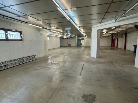   LOCAL COMMERCIAL 335 m² AVEC GRAND PARKING – BUIRE (02500) 