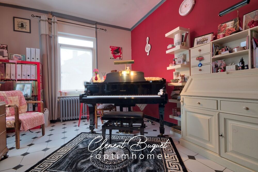 Maison de ville 7 pièces, jardin et dépendance, esprit cottage anglais à LE NOUVION EN THIERACHE (02)