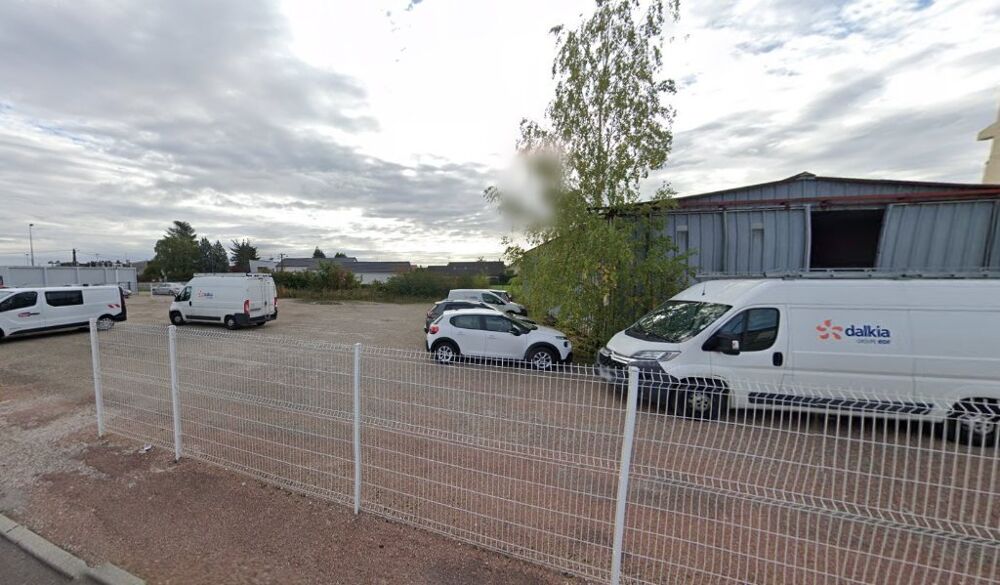  A VENDRE - BUREAUX Champforgeuil