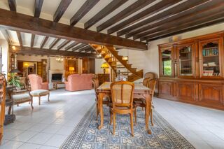  Maison à vendre 10 pièces 232 m²