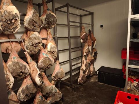   MAZAMET (81) - BOUCHERIE CHARCUTERIE TRAITEUR 