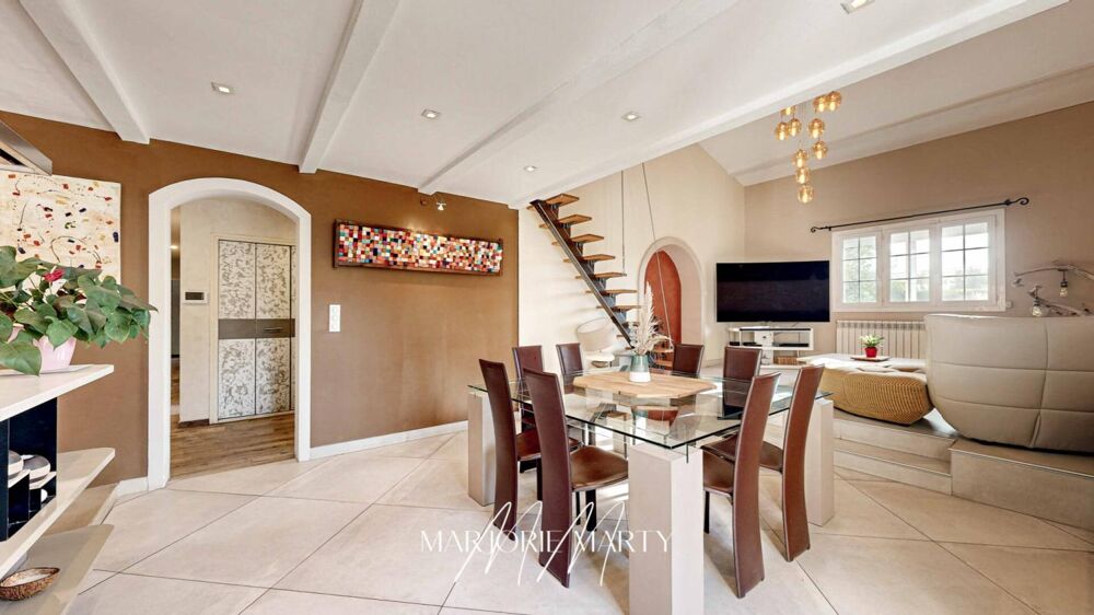 Vente Villa Vente Propriété  9 pièce(s) 230 m2 - Parcelle1450 m2 - Saint Marcel sur Aude (11120 ) Narbonne
