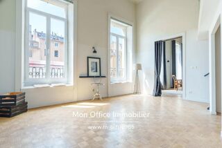 Vente Appartement Référence : 6965-RVF - Appartement T5 - Cours Estienne d'Orves Marseille 1