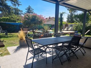  Proprit/chteau  vendre 6 pices 180 m L isle sur la sorgue