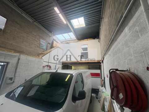   ENTREPOT A VENDRE-VAUX LE PENIL 