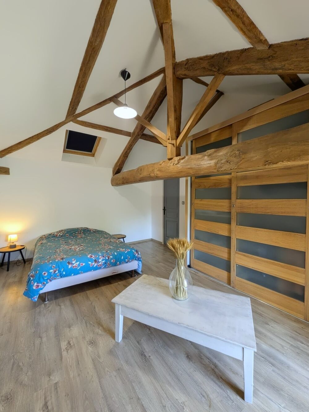 Vente Maison CHARME DE L'ANCIEN, BEAUX VOLUMES ET CONFORT MODERNE – 166 M² – 4 GRANDES CHAMBRES – TERRAIN DE 2 144 M² Cherveux