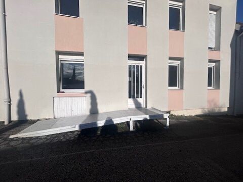   BUREAU - 55 m² - 620 € HC et HT - CHALON-SUR-SAÔNE 