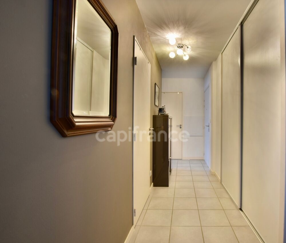A vendre à Hendaye, appartement T3 de 61 m² avec terrasse en rez de jardin