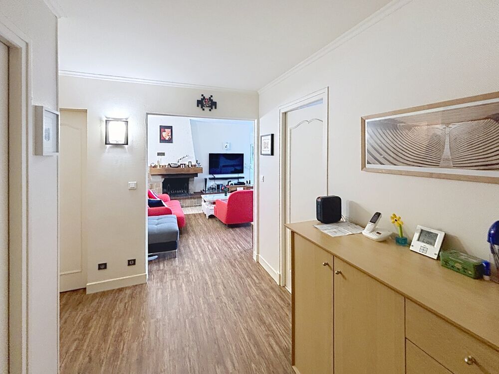 Vente Appartement Appartement à vendre 5 pièces, balcon REIMS HYPER CENTRE (51) Reims