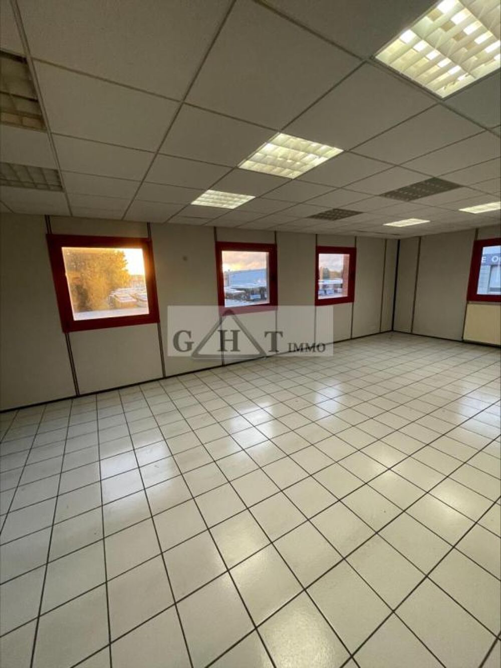   LOCATION BUREAUX Mitry mory
