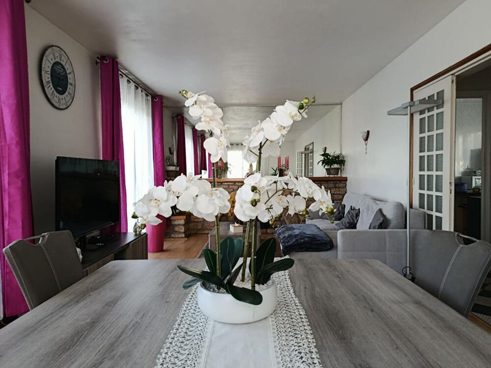 Vente Maison maison 116 M2 '4 chambres Carhaix plouguer