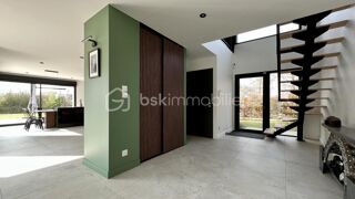 Maison � vendre 7 pi�ces 245 m�