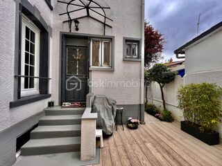  Propri�t�/ch�teau � vendre 6 pi�ces 154 m�