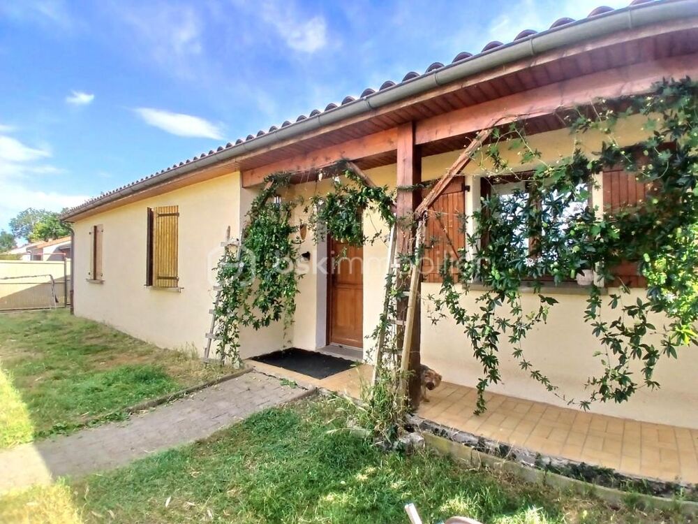 Maison de plain-pied  4 chambres  Jardin  Garage