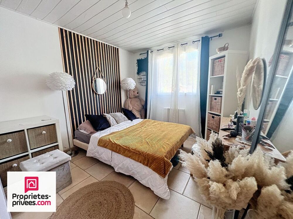 Rians villa T 3/4 sur 2512 m² en campagne sans voisins