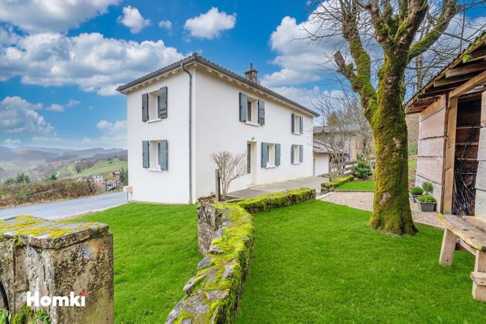 Maison 5 pièces 105 m² · à Saint Clement de Vers · 105 m² · 179 000 €