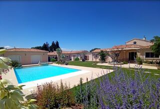  Propri�t�/ch�teau � vendre 11 pi�ces 338 m�