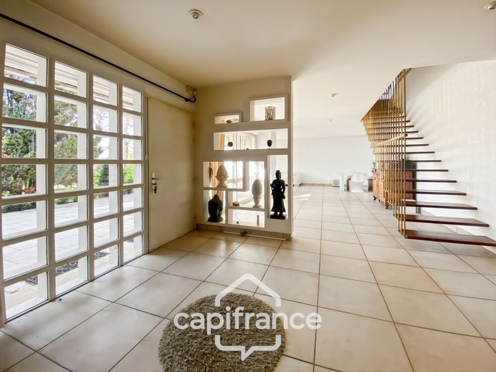 Maison à vendre 8 pièces BEAUFORT (39)