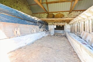  Remise / Grange � vendre 5 pi�ces 350 m�
