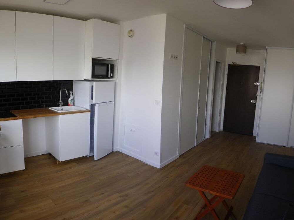 Location Appartement Studio de 26m2 à louer sur Paris 18 Paris 18