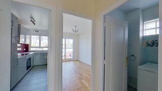 Vente Appartement Appartement 3 pièces traversant et lumineux au 7eme étage avec ascenseur Montreuil