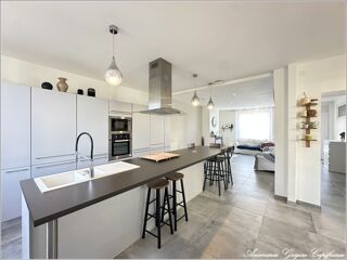  Maison à vendre 6 pièces 197 m²
