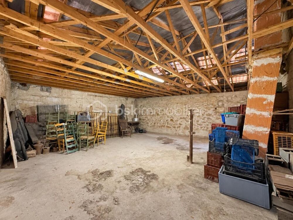 à vendre  Propriété/château Mudaison (34130)