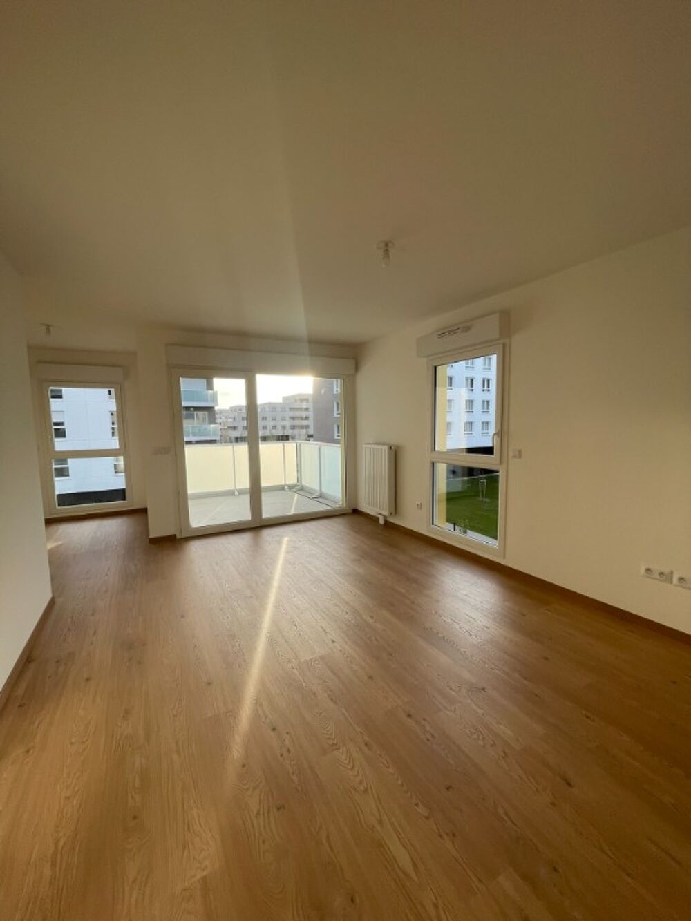 Location Appartement T3 avec terrasse et parking à AMIENS Amiens