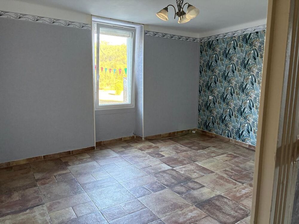 Vente Appartement APPARTEMENT 6 PIÈCES Besseges
