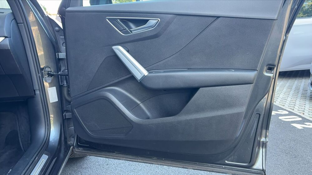 Q2 1.5 TFSI 150 S-Tronic7 S line - Automatique Toit ouvrant 2020 occasion 74500 Evian Les Bains