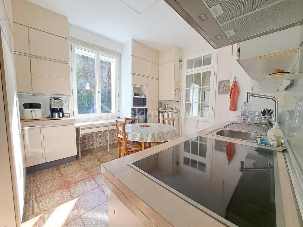 à vendre  Propriété/château Berville (95810)