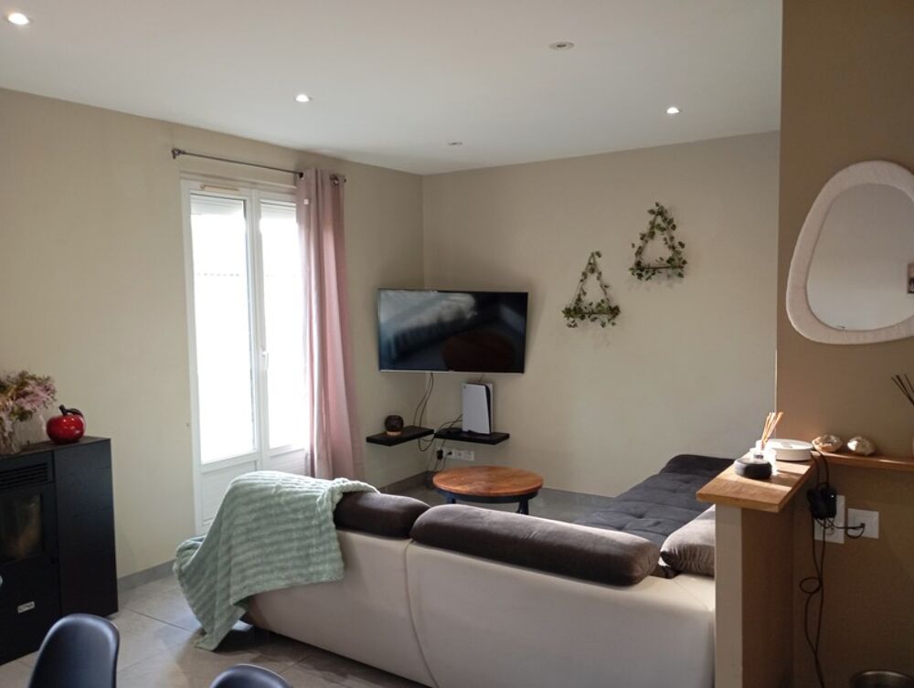 Maison à vendre 5 pièces LA TRIMOUILLE (86)