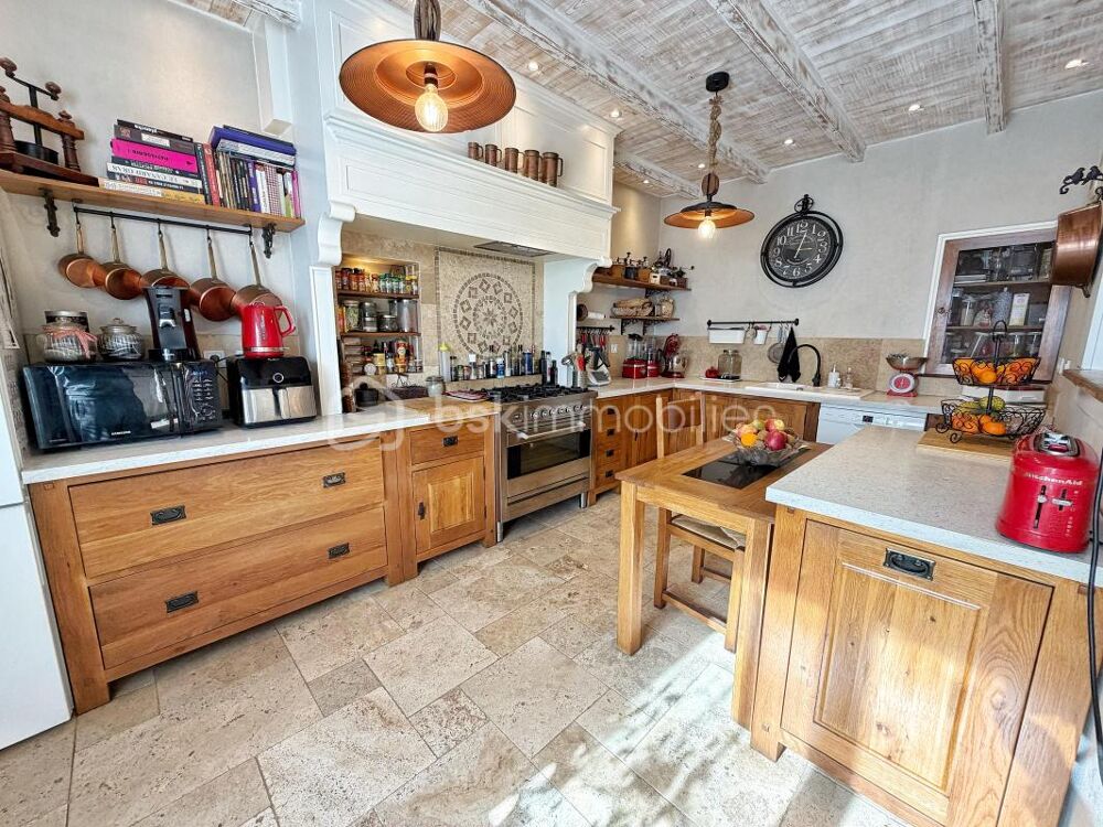 ? Charme Breton : Maison familiale 207m² rénovée + jardin 1300m² !