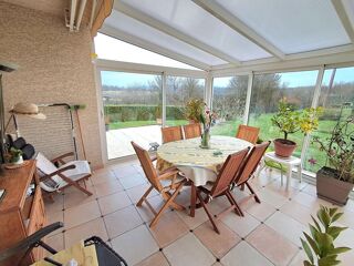  Maison  vendre 8 pices 160 m