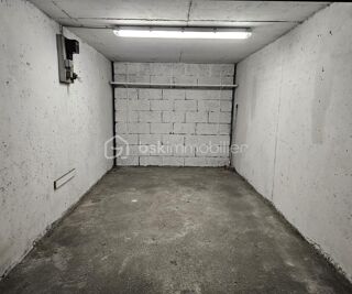  Parking / Garage à vendre 14 m²