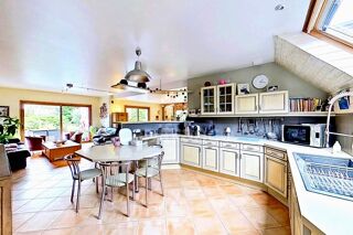  Maison  vendre 9 pices 191 m