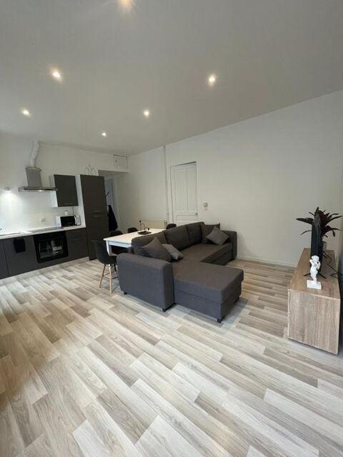   Appartement de 60m2 � louer sur Saint-Claude Appartement - 3 pi�ce(s) - 60 m�