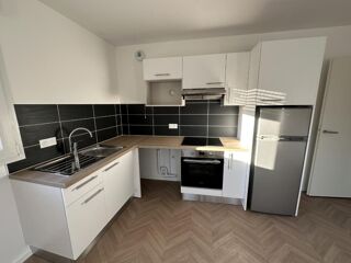  Appartement à louer 3 pièces 67 m²