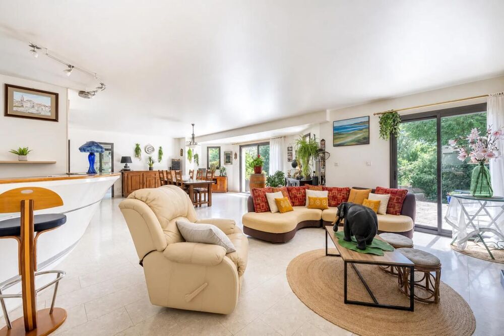 Maison de 7 pièces de 262 m² à Champagne-sur-Oise
