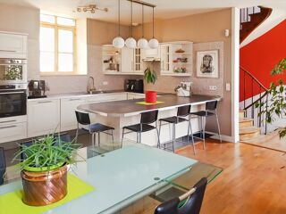  Maison � vendre 6 pi�ces 263 m�