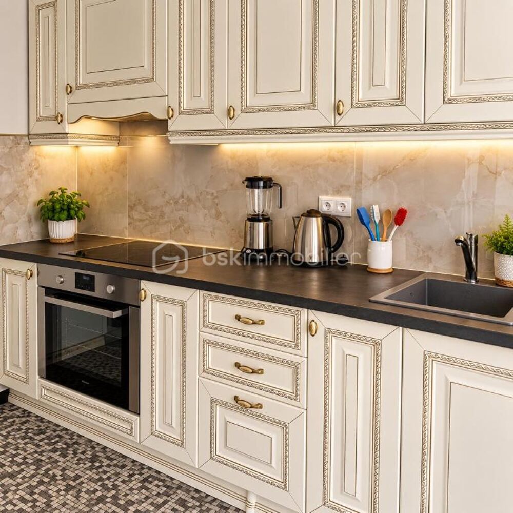 Vente Appartement BEL APPARTEMENT 2 PIÈCES 52 m² – ENTIÈREMENT MEUBLÉ ET ÉQUIPÉ – PRÊT À VIVRE Strasbourg