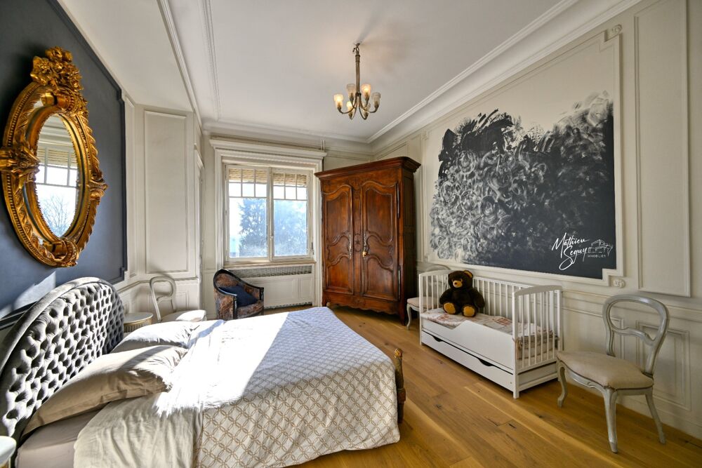 à vendre  Propriété/château Chazelles-sur-Lyon (42140)